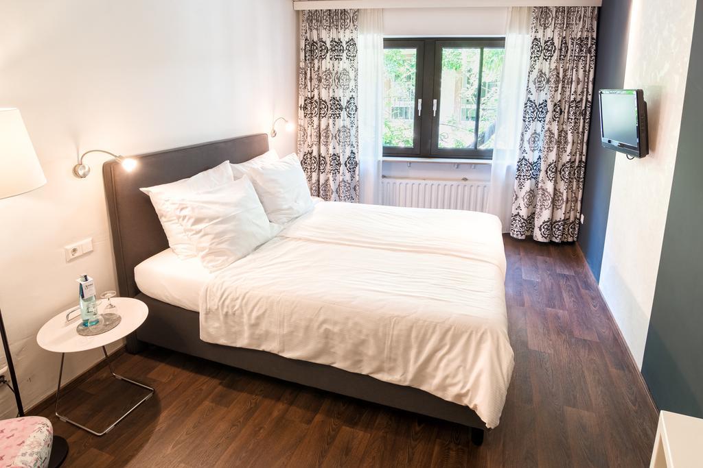 Kreuzblume Hotel & Restaurant Fryburg Bryzgowijski Zewnętrze zdjęcie